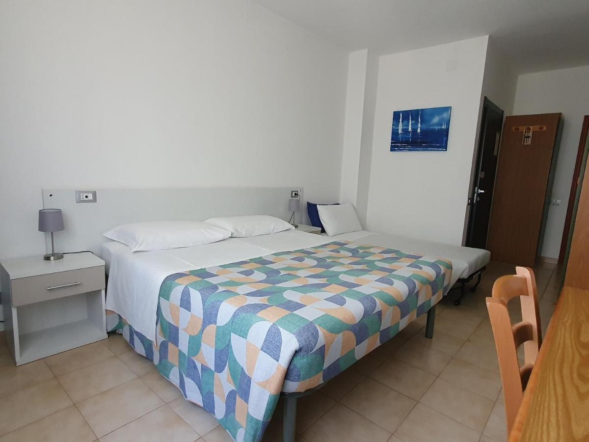 Hotel Cormorano Pedaso Εξωτερικό φωτογραφία